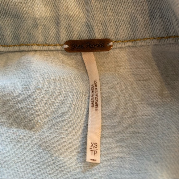 NEW free people embroidered denim jacket . - Picture 7 of 9